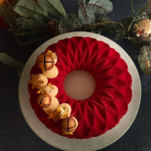 1. Box spéciale Noël "Couronne intensément cacahuètes" avec moule